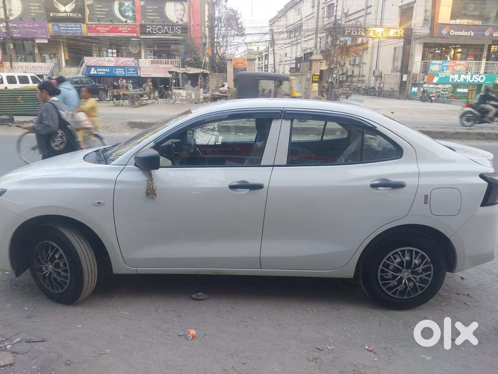 Swift Dzire Petrol 2025