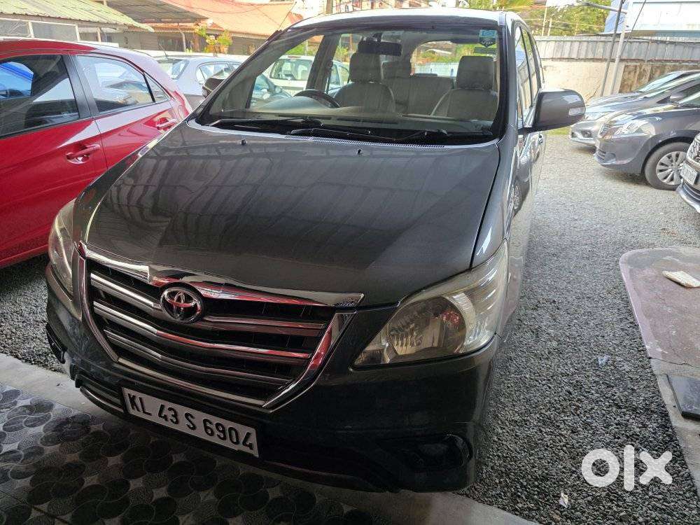 Toyota Innova 2.5 V 7 Str, 2014, Diesel