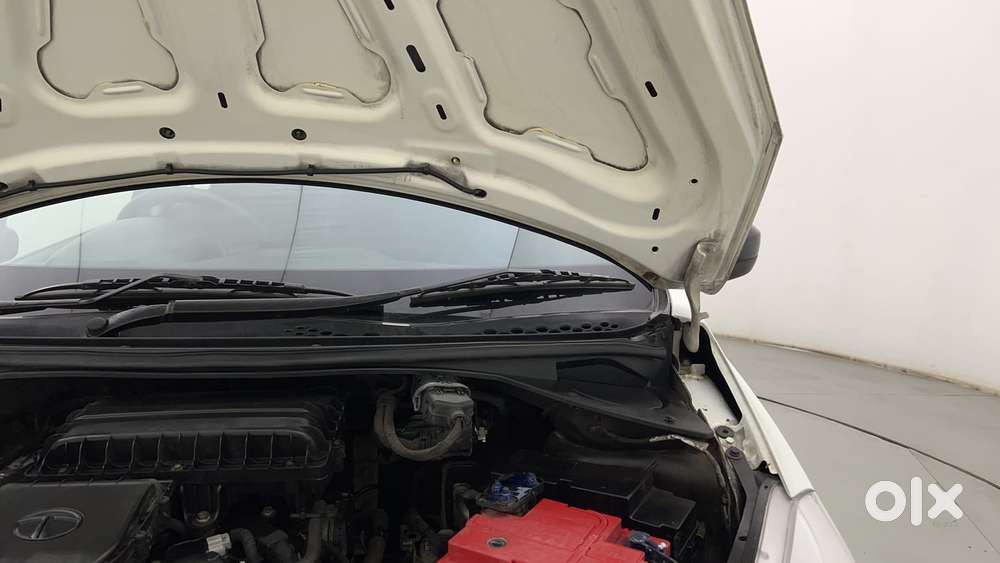 Tata Tiago 1.2 Revotron Xta, 2018, Petrol