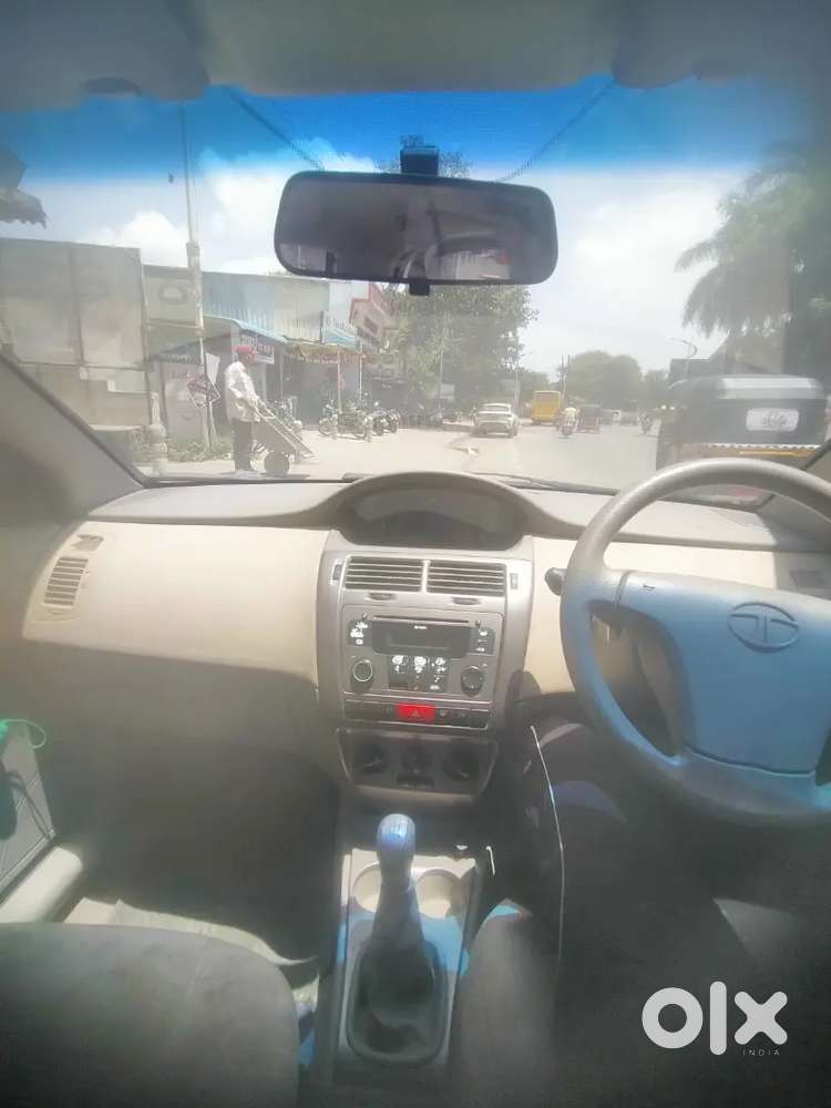 Tata Indica Vista Aura Safire 2010