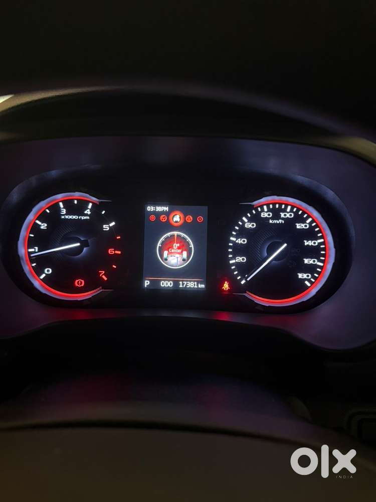 Mahindra Thar Automatic Petrol 2024 Rwd