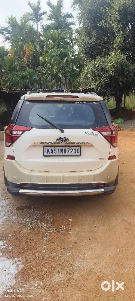 Mahindra Xuv500 2019 Diesel Well Maintained