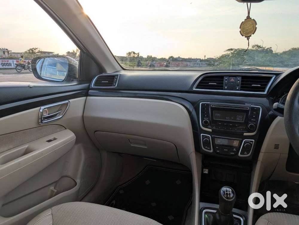 Maruti Suzuki Ciaz Zdi Shvs, 2016, Diesel