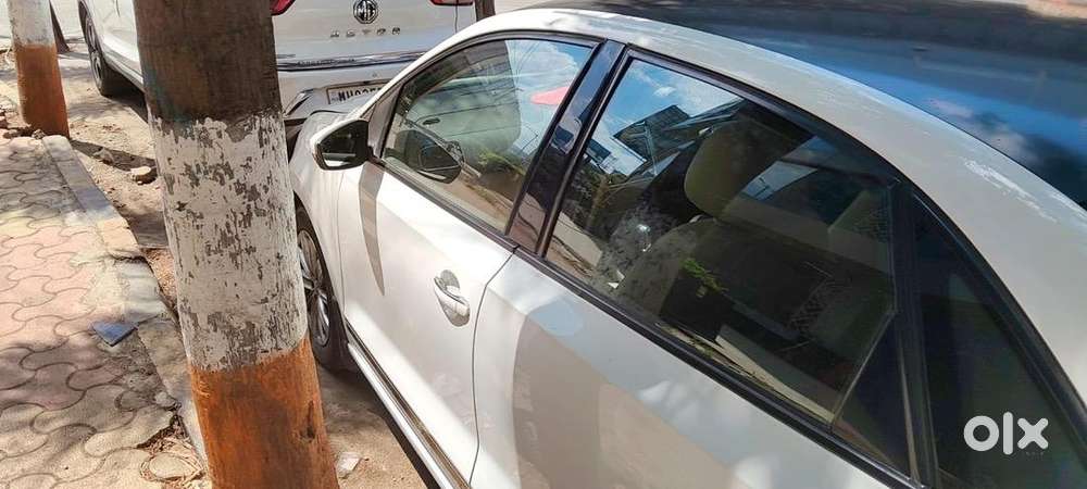 Volkswagen Automatic 2016 Car