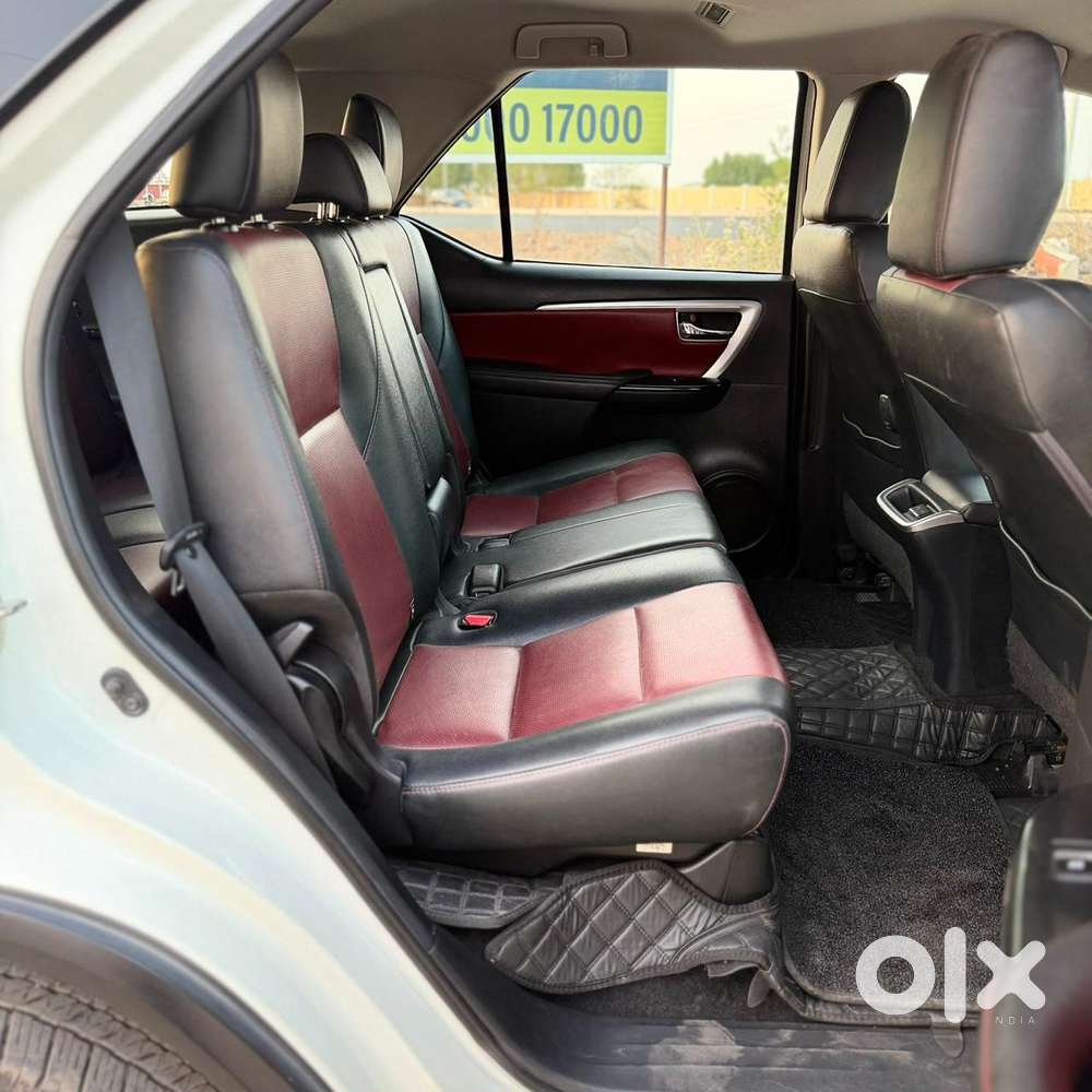 Toyota Fortuner Legender 4x2 At 2.8, 2022, Diesel