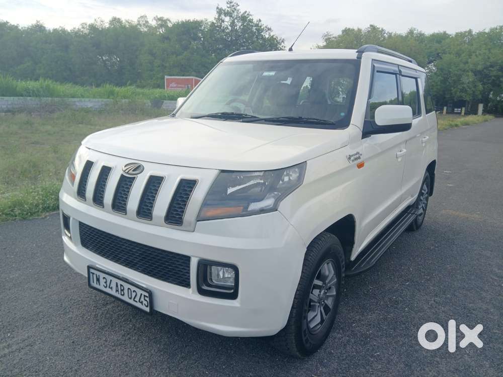Mahindra Tuv 300 T10, 2018