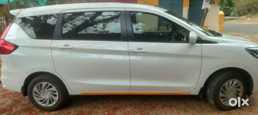 Maruti Suzuki Ertiga 2025 Petrol 16998 Km Driven