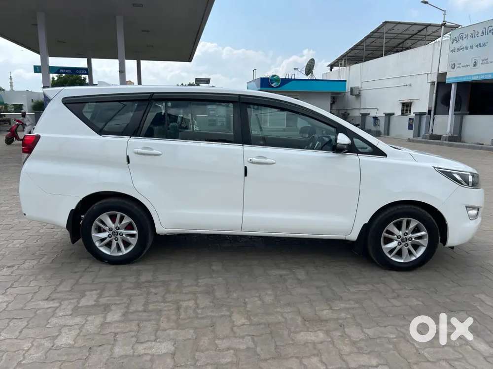 Toyota Innova Crysta 2019 Diesel Manual
