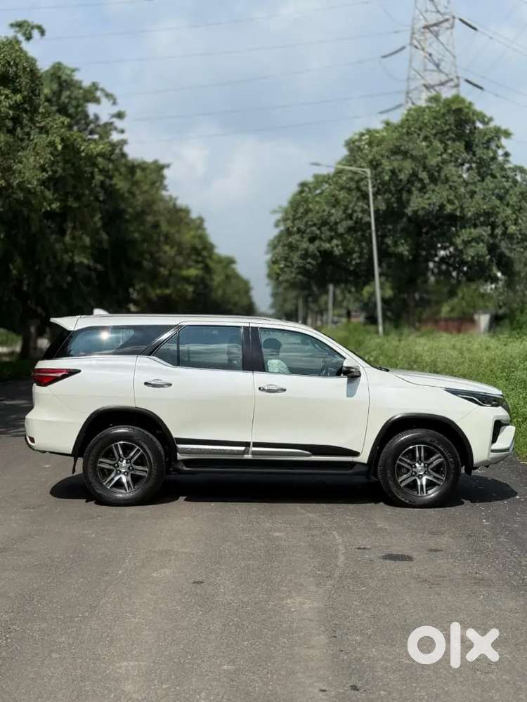 Toyota Fortuner 2019 Diesel 147000 Km Driven
