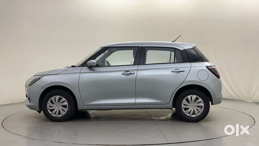 Maruti Suzuki Swift 1.2 Vxi (o), 2024, Petrol