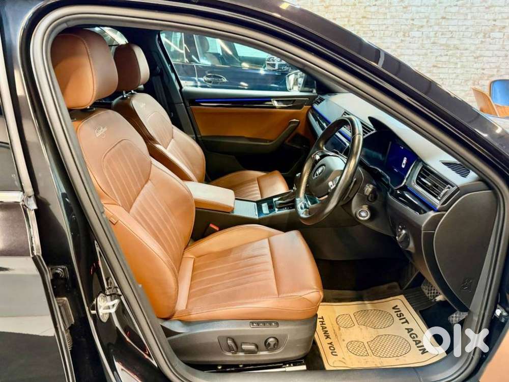 Skoda Superb 2.0 L&k Tsi At, 2023, Petrol