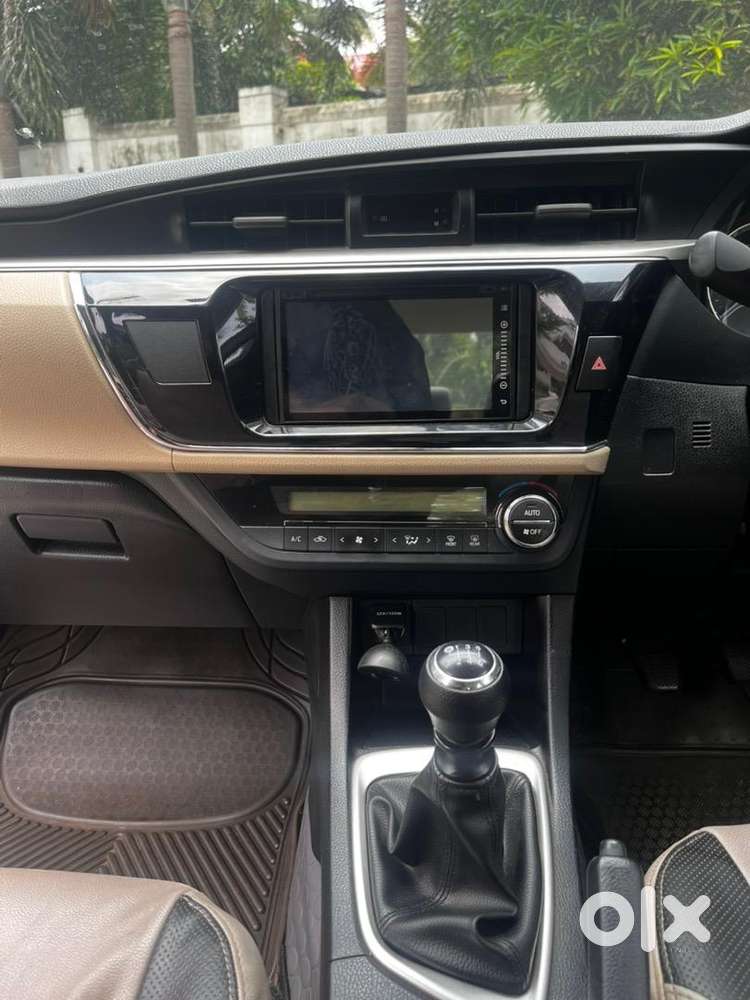 Toyota Corolla Altis 2015 Diesel Well Maintained