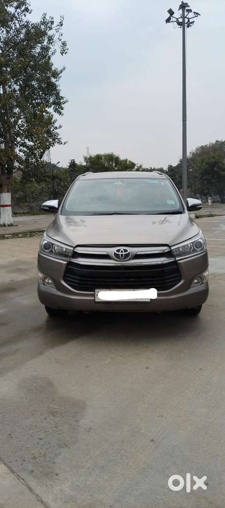 Toyota Innova Crysta 2.8z Automatic, 2017, Diesel