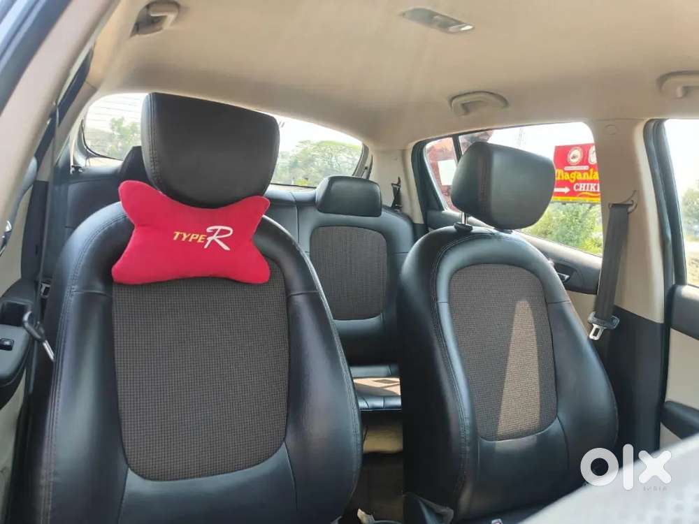 Hyundai I20 2012 Petrol 65000 Km Driven With Showroom Record