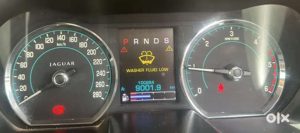 Jaguar Xf 2013 Diesel 100000 Km Driven