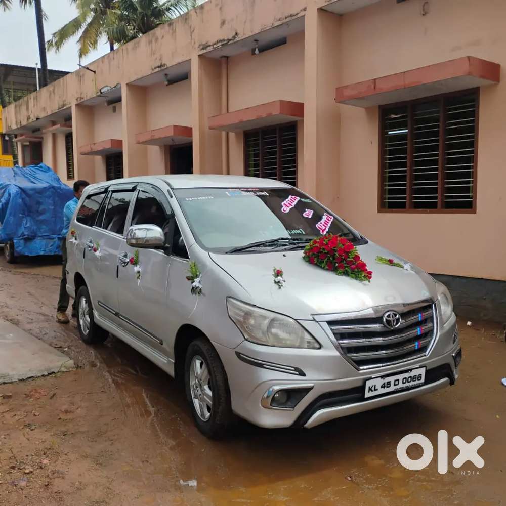 Toyota Innova 2007 Diesel 300000 Km Driven
