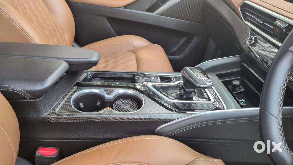 Mg Gloster Savvy 4x2 7str, 2024, Diesel