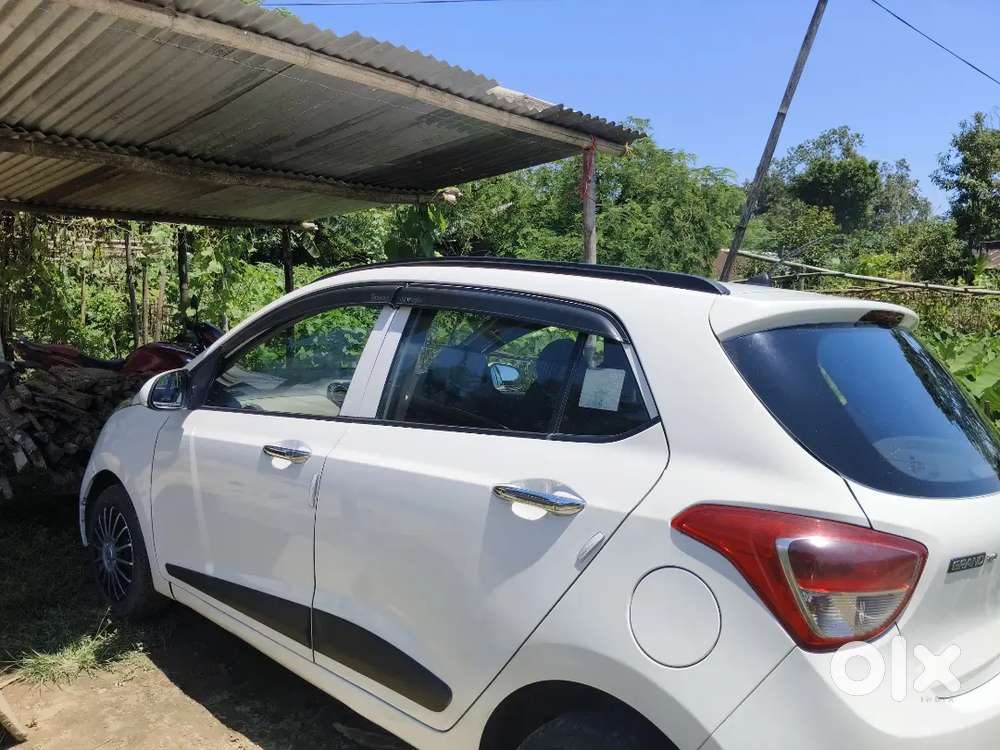 Hyundai Grand I10 Sportz 2015