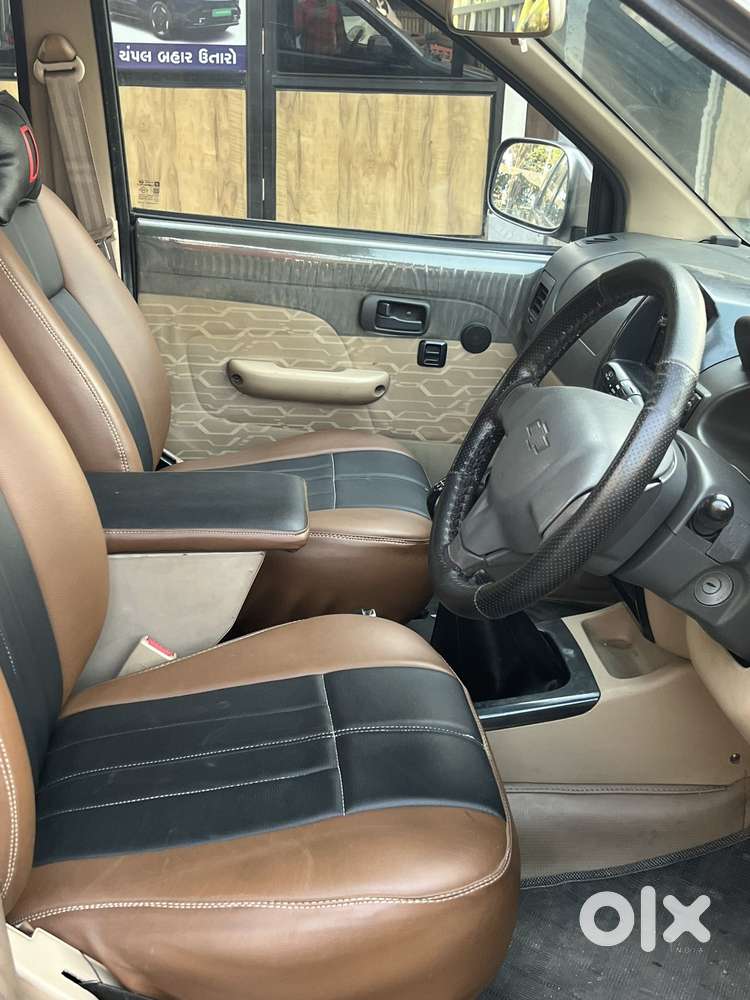 Chevrolet Tavera Lt 10 Seater Bsiii, 2015, Diesel