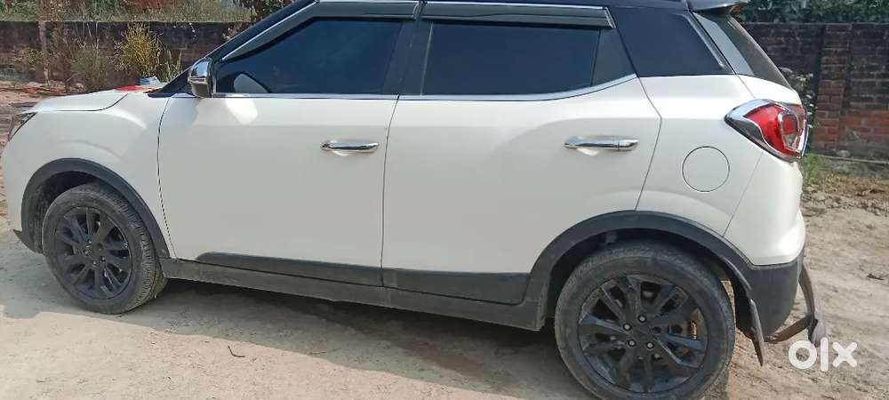 Xuv300 W8 First Class Condition