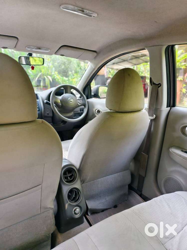 Nissan Sunny Petrol 2012