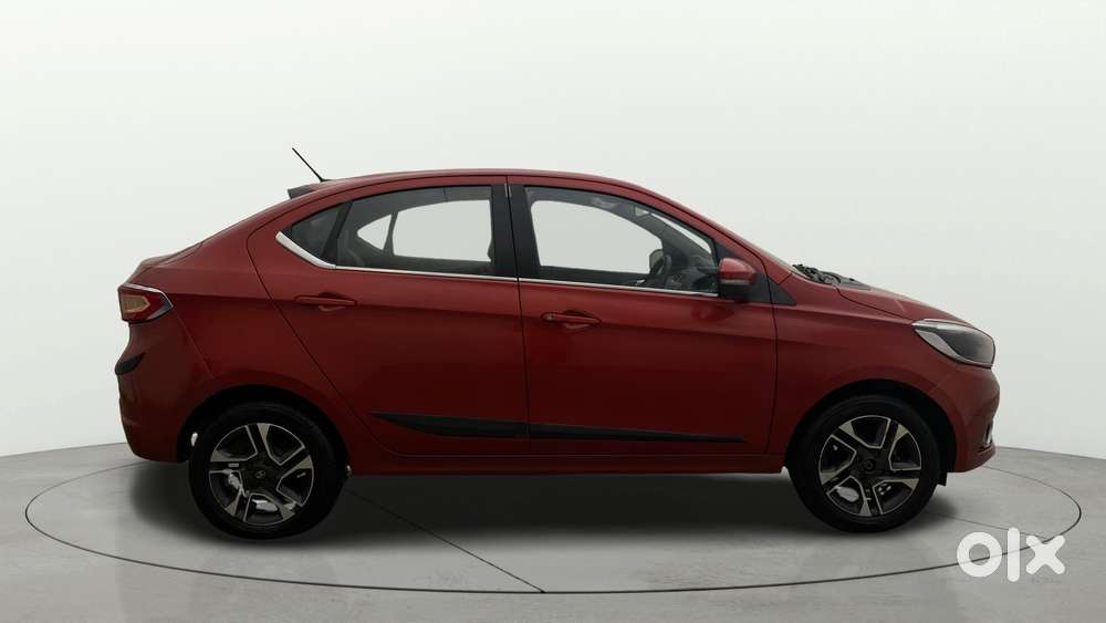 Tata Tigor Xza, 2018, Petrol