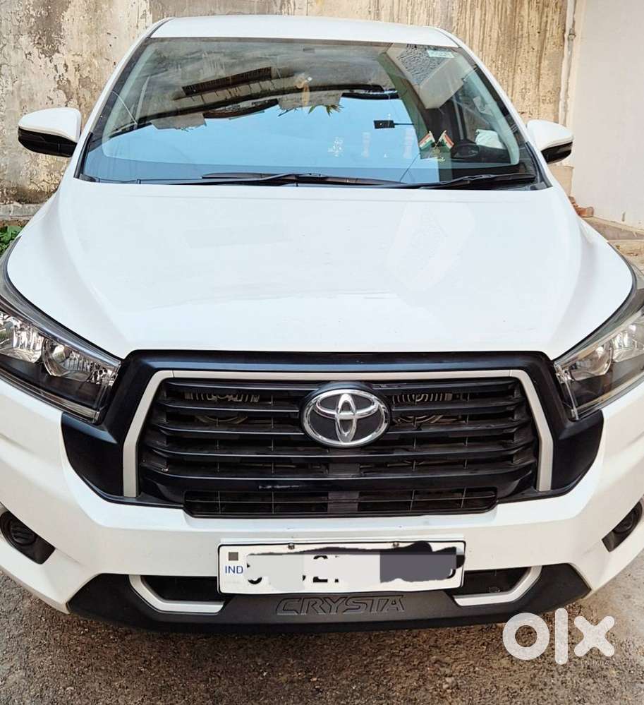 New Innova Crysta Sale In Showroom Condition