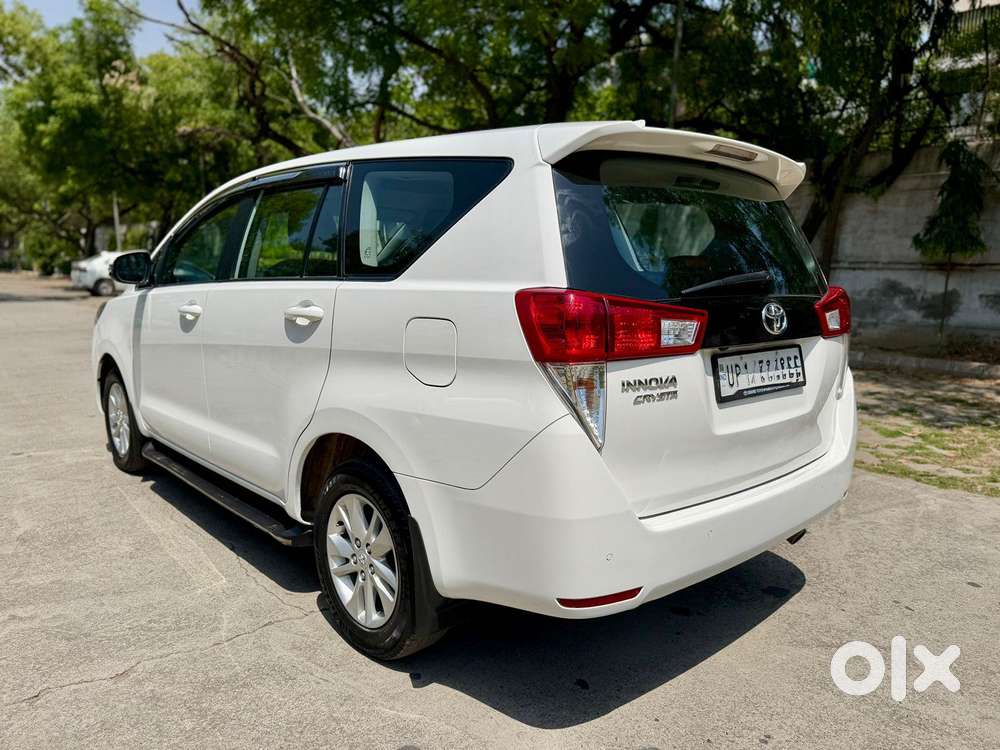 Toyota Innova Crysta [2020-ongoing] 2.4 Gx 7 Str, 2023, Diesel