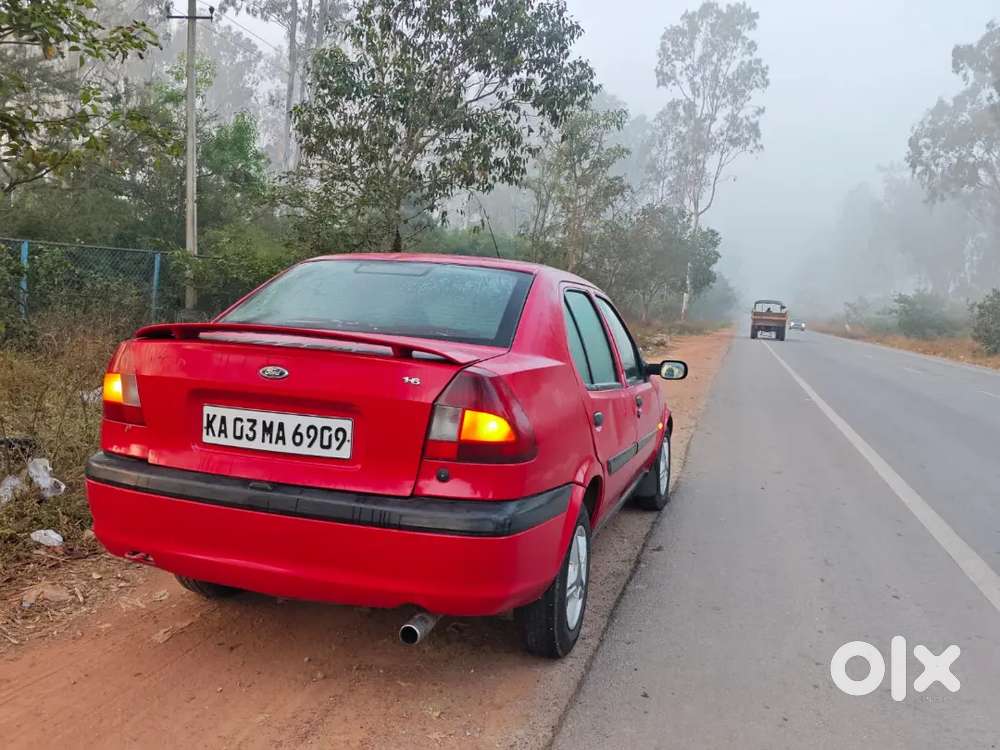 Ford Ikon 2002 Red Colour With Mag