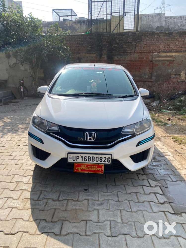 Honda Jazz 2015 Diesel 78000 Km Driven