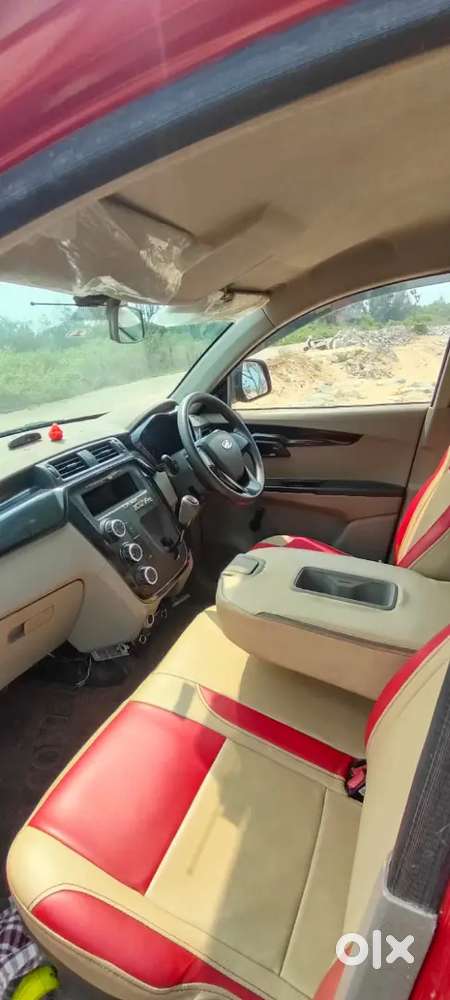 Mahindra Kuv 100 2017 Petrol 46757 Km Driven