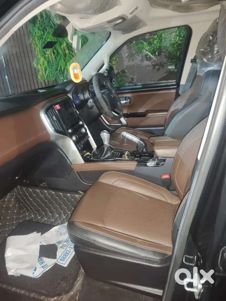 Mahindra Scorpio-n 2025 Diesel Manual