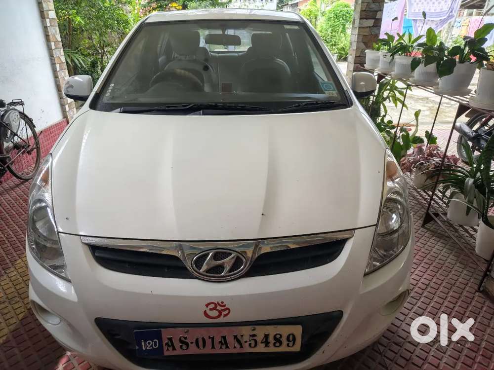 Hyundai I20 Magna Petrol 2012