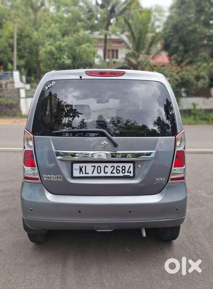 Maruti Suzuki Wagon R Vxi Amt1.2, 2017, Petrol