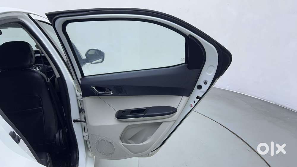 Tata Tiago Xza Plus, 2022, Petrol