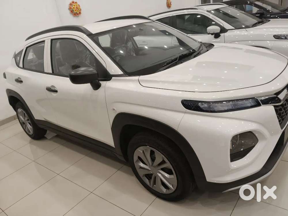 Fronx Vehicle