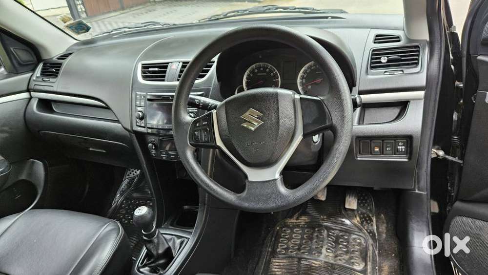 Maruti Suzuki Swift Zxi Bsiv, 2012, Petrol