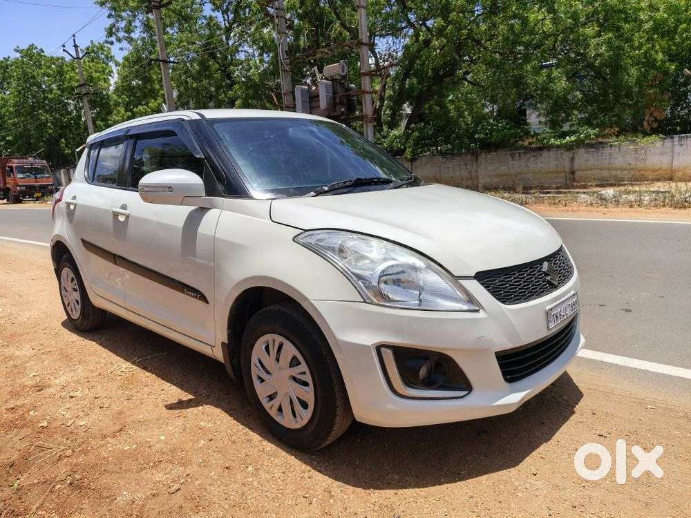 Maruti Suzuki Swift Vxi 1.2 Abs Bs-iv, 2016, Petrol