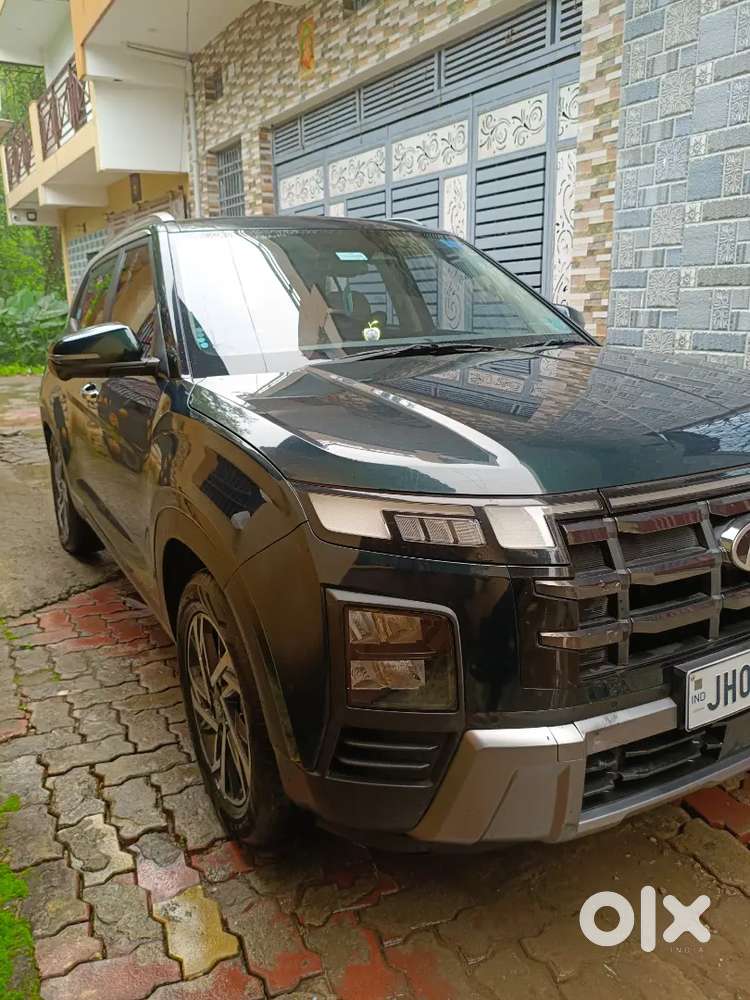 Hyundai Creta 2024 Petrol 23990 Km Driven.