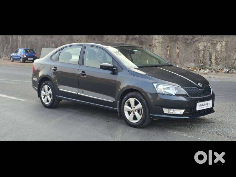 Skoda Rapid 1.6 Mpi Ambition, 2016, Petrol
