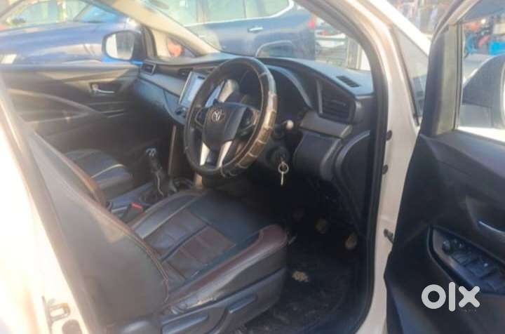 Toyota Innova Crysta 2.4 G Mt, 2019, Diesel