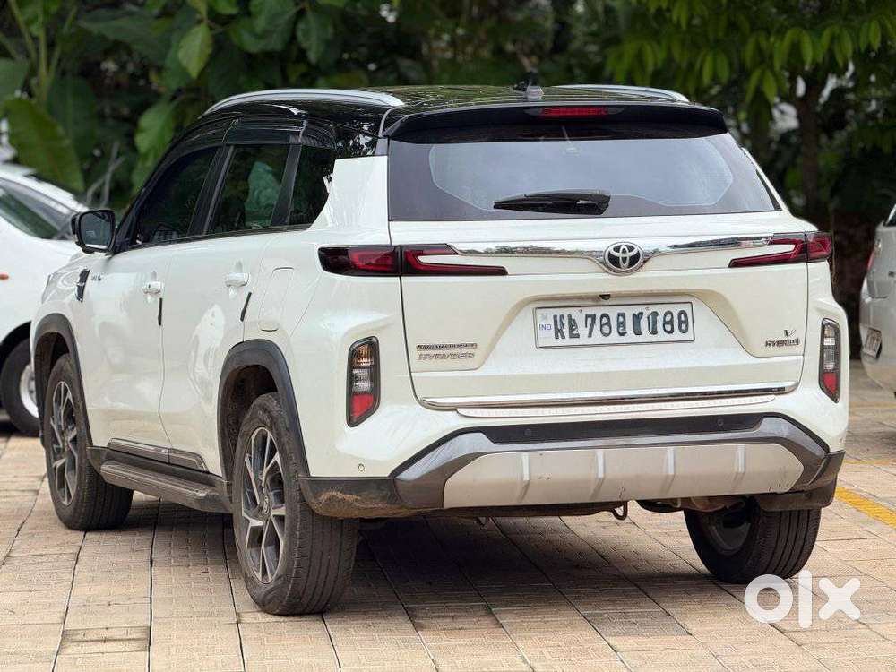 Toyota Urban Cruiser Hyryder 1.5 V Hybrid, 2024, Petrol