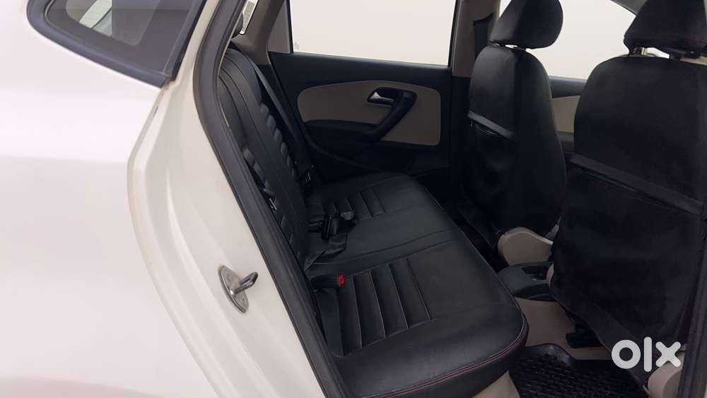 Volkswagen Polo Petrol Highline 1.2l, 2013, Petrol