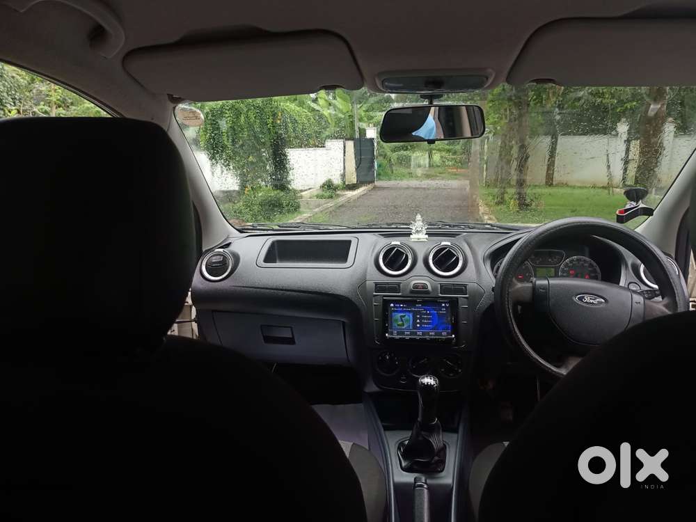 Ford Fiesta, 2012, Petrol