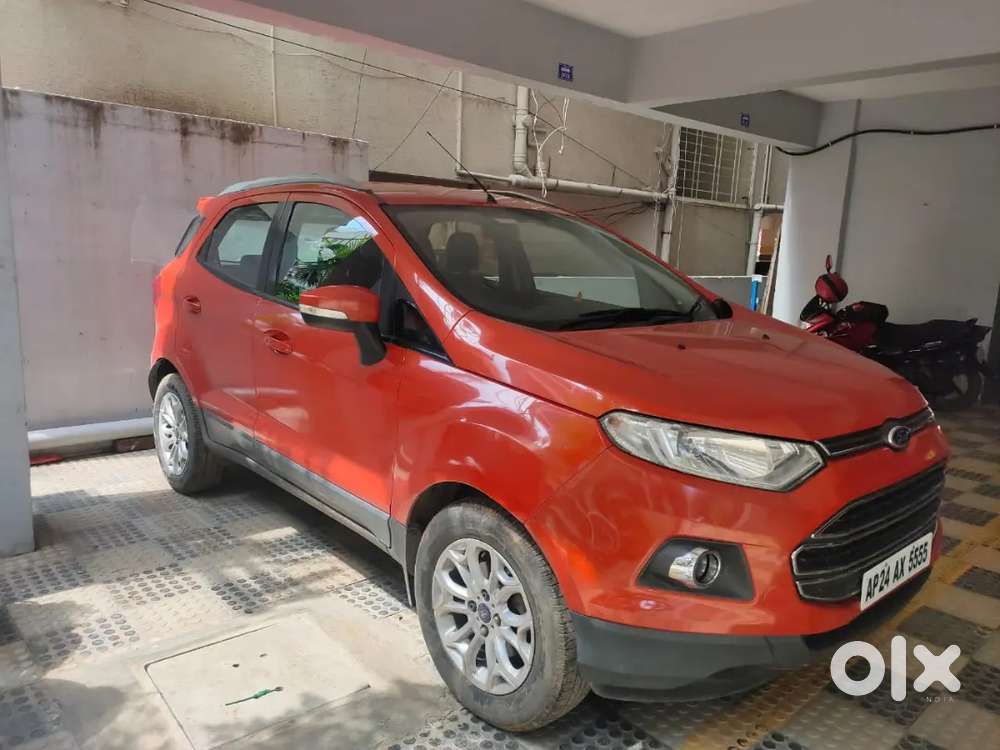 Ford Ecosport 
1l Ecoboost Engine 
Titanium (o).
Manual Transmission