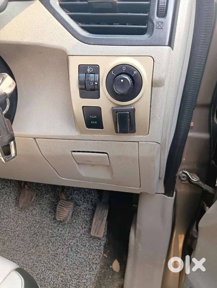 Mahindra Kuv 100 2016 Diesel 163000 Km Driven