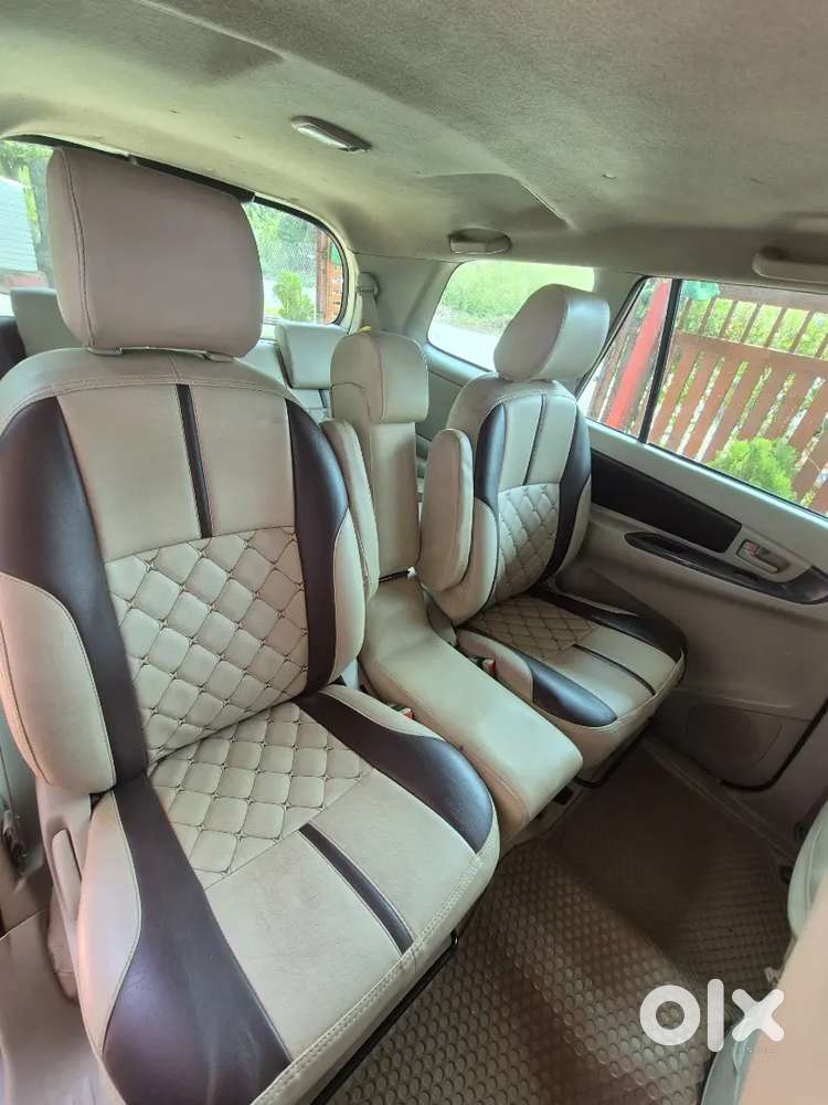 Toyota Innova 2.5 Gx 2012