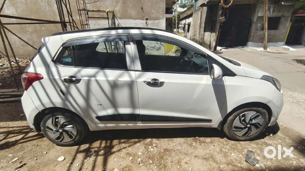 Hyundai Grand I10 Sportz 2014