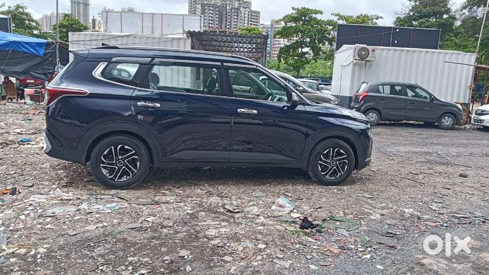 Kia Carens, 2022, Petrol