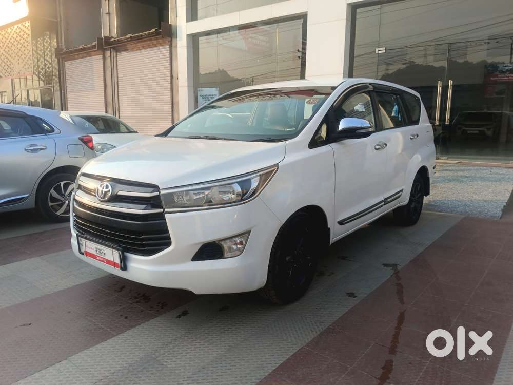 Toyota Innova Crysta 2.4 G Mt, 2019, Diesel